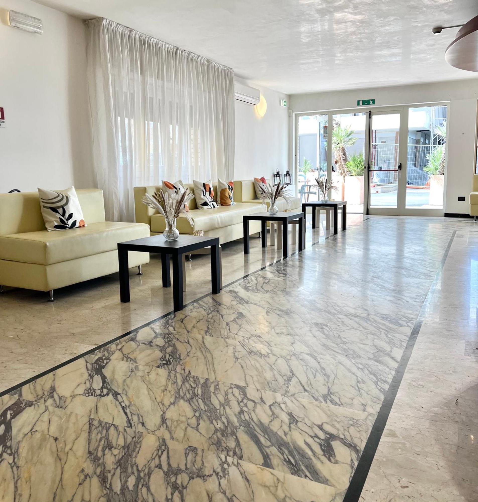 Hotel B&B Ardea Rimini Eksteriør billede